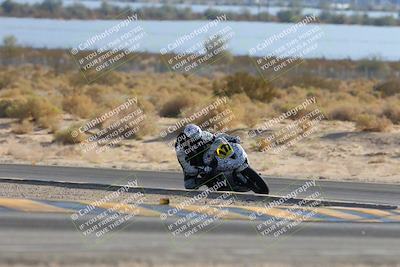 media/Nov-16-2024-CVMA (Sat) [[0e4bb1f32f]]/Race 9-Amateur Supersport Middleweight/